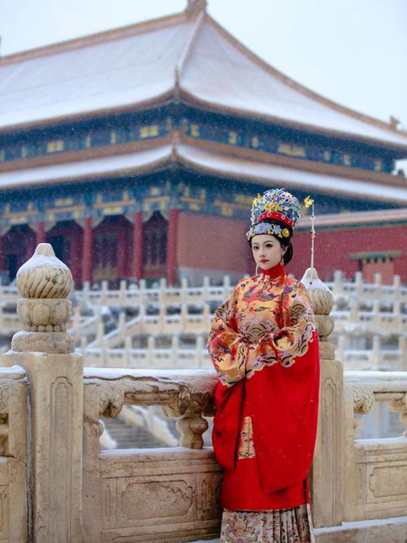 绮雪服饰官方